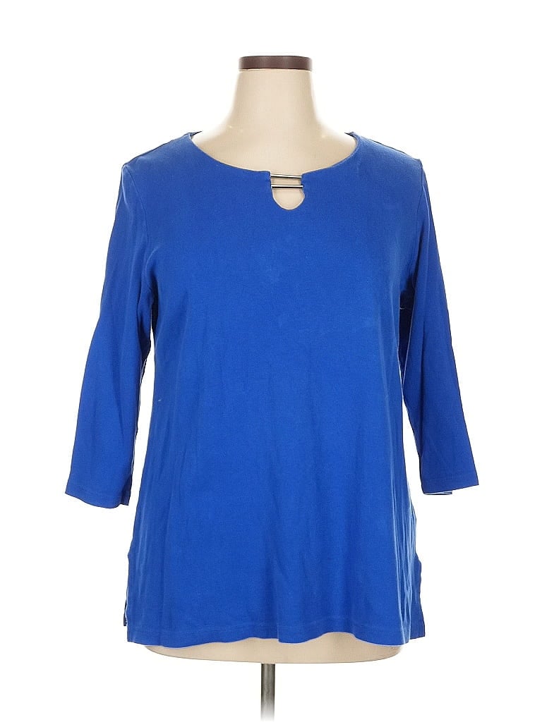 Click to view more detailed imagery on our partner's website Pre-owned Karen Scott 3/4 Sleeve Top Blue Keyhole Neckline Tops