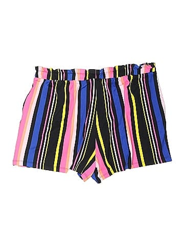 Full Circle Trends Shorts (view 2)