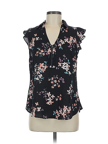 Candie's Sleeveless Blouse (view 1)
