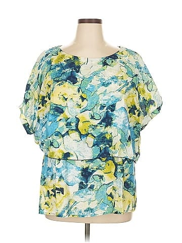 A La Carte Short Sleeve Blouse (view 1)