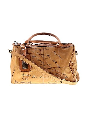 1' Classe Alviero Martini Shoulder Bag (view 1)