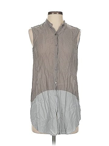 Feel The Piece Sleeveless Button-Down Shirt (view 1)