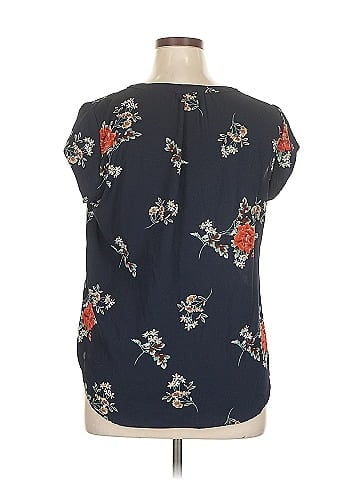 Fun2Fun Short Sleeve Blouse (view 2)