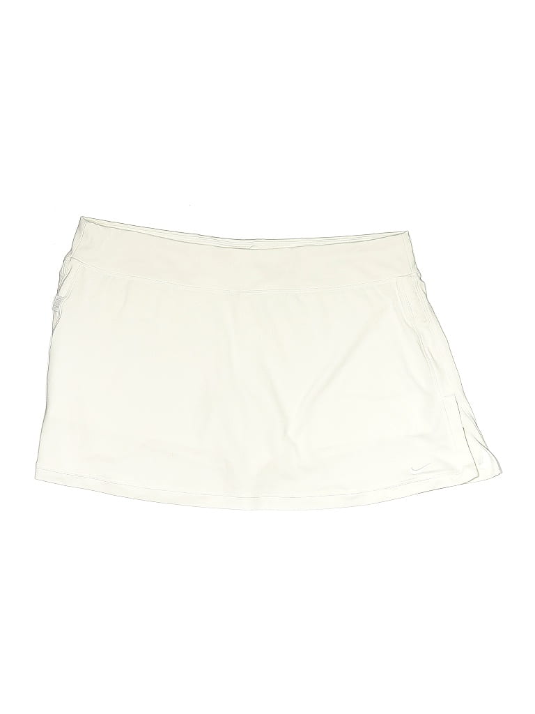 Pre-owned Nike Active Skort In White