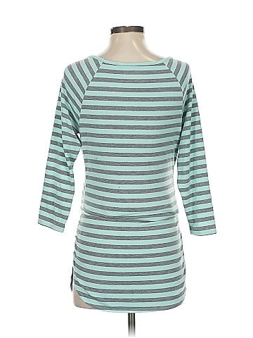 Liz Lange Maternity for Target 3/4 Sleeve T-Shirt (view 2)