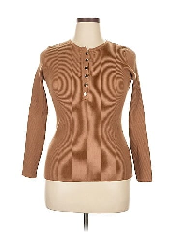Zesica Pullover Sweater (view 1)