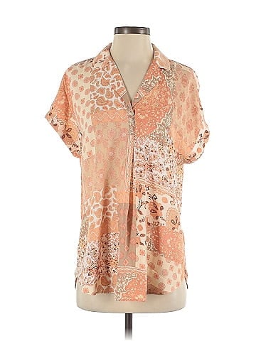Cupcakes & Cashmere Short Sleeve Blouse (view 1)
