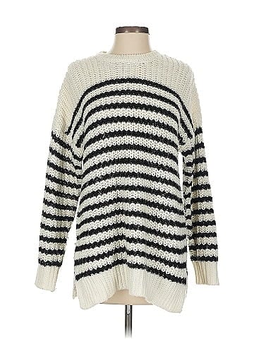BB Dakota Pullover Sweater (view 1)