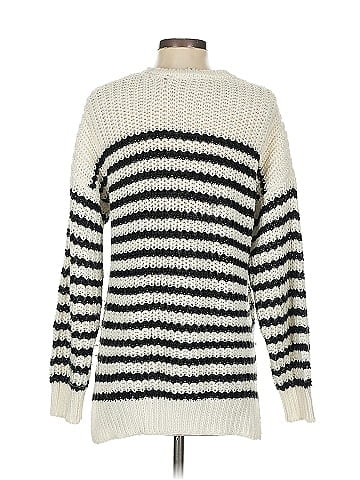 BB Dakota Pullover Sweater (view 2)