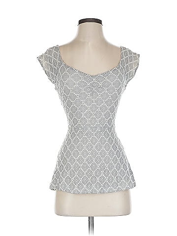 Deletta Short Sleeve Top (view 1)