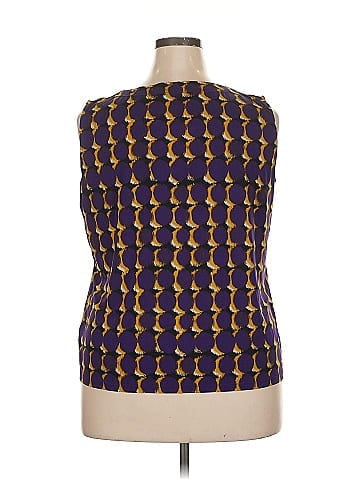 Kasper Sleeveless Blouse (view 2)