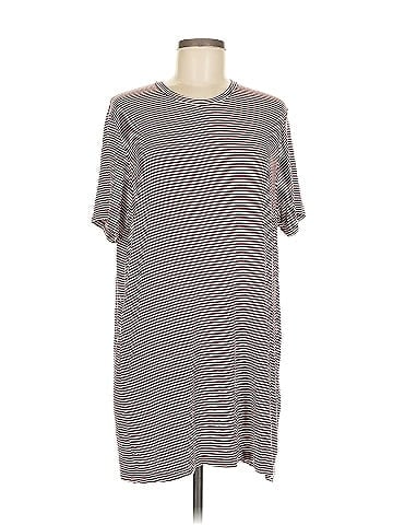 Brandy Melville Short Sleeve Top (view 1)
