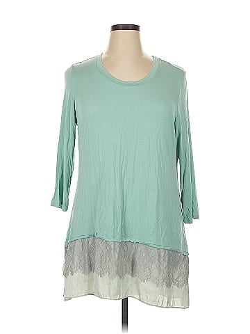 LOGO by Lori Goldstein 3/4 Sleeve T-Shirt (view 1)