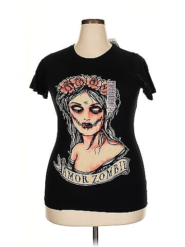 Hot Topic Short Sleeve T-Shirt (view 1)
