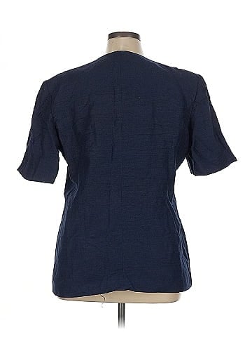 Oleg Cassini Short Sleeve Button-Down Shirt (view 2)