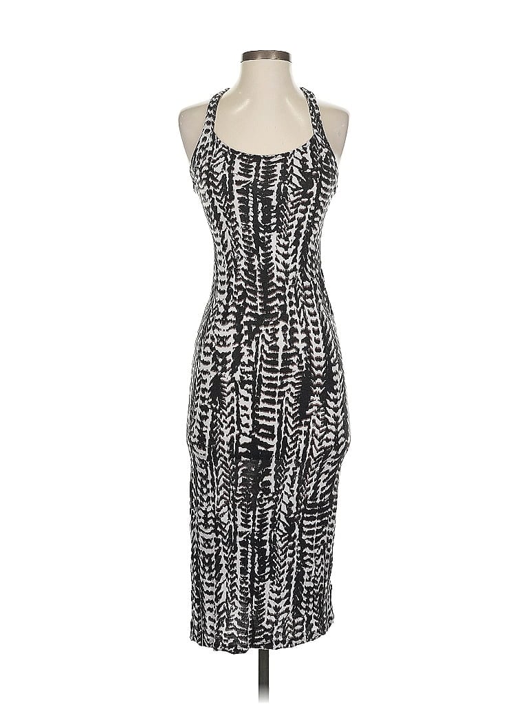 Pre-owned Guess Cocktail Dress In Silver