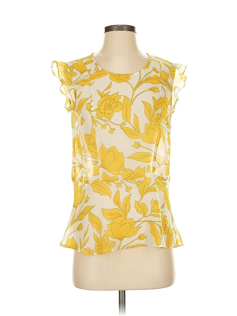 Pre-owned Cabi Sleeveless Blouse In Yellow