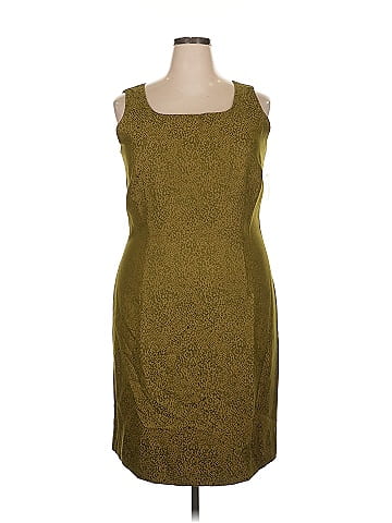 Danny & Nicole Casual Dress (view 1)