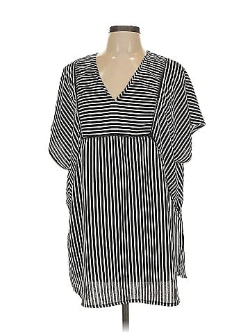 Xhilaration Short Sleeve Blouse (view 1)
