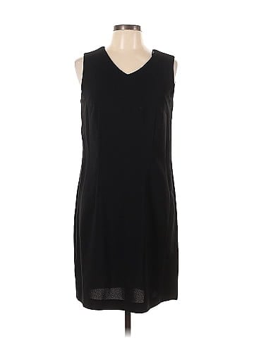 Amanda Smith Casual Dress (view 1)
