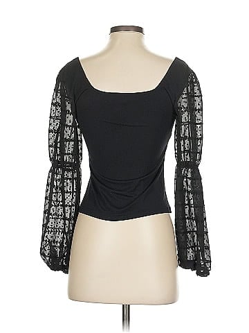 Amaryllis 3/4 Sleeve Top (view 2)