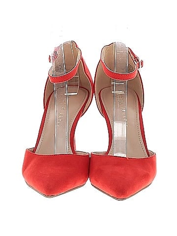 Kelly & Katie Heels (view 2)