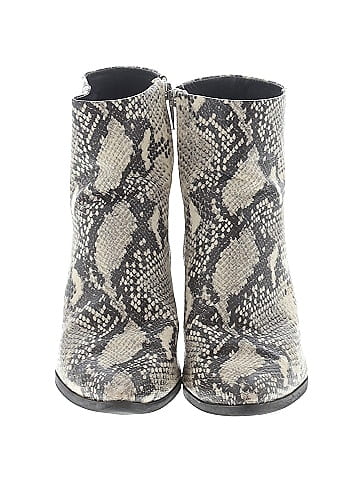 Madden Girl Ankle Boots (view 2)
