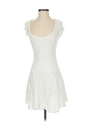 Urban Outfitters Casual Dress (view 1)