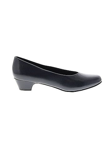 Soft Style Flats (view 1)