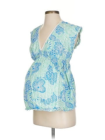 Liz Lange Maternity for Target Sleeveless Blouse (view 1)