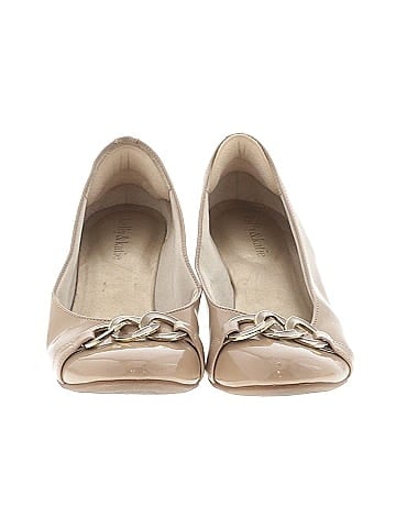 Kelly & Katie Wedges (view 2)