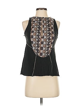 Tiny Sleeveless Blouse