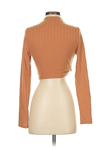 Blāshe Long Sleeve Top (view 2)