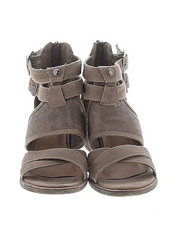 Rampage Heels (view 2)