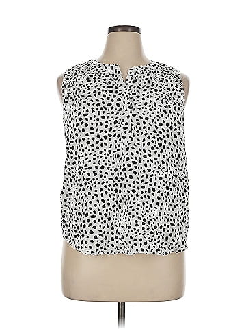 Liz Claiborne Sleeveless Blouse (view 1)