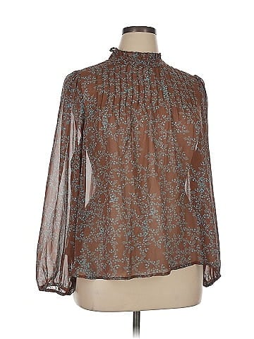 a.n.a. A New Approach Long Sleeve Blouse (view 1)