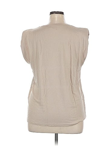 The Drop Short Sleeve Top (view 2)