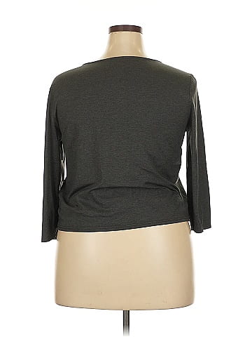Gap Fit 3/4 Sleeve Top (view 2)