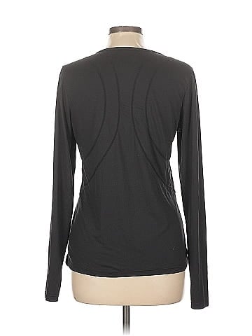 Reebok Long Sleeve T-Shirt (view 2)
