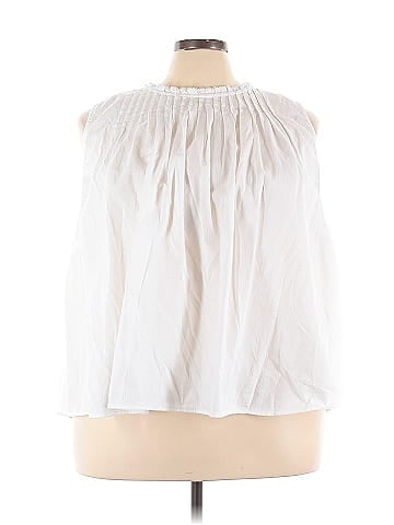 a.n.a. A New Approach Sleeveless Blouse (view 1)