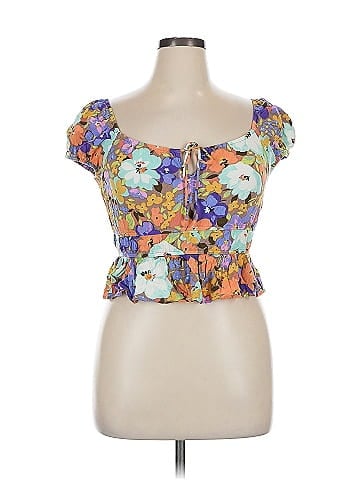 O'Neill Short Sleeve Top (view 1)