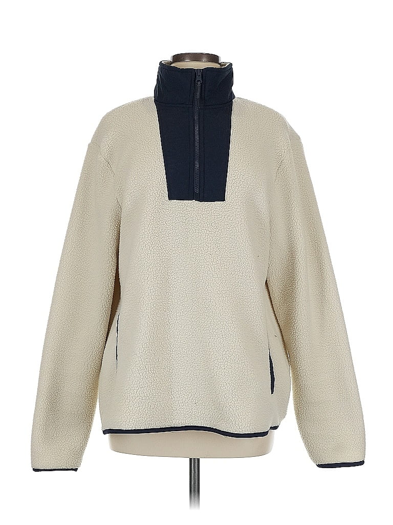 Pre-owned Old Navy Fleece Jacket In White