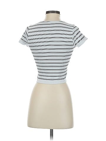 Full Tilt Short Sleeve Top (view 2)