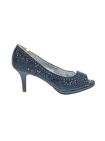 Kelly & Katie Heels (view 1)