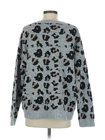 Hem & Thread Pullover Sweater (view 2)