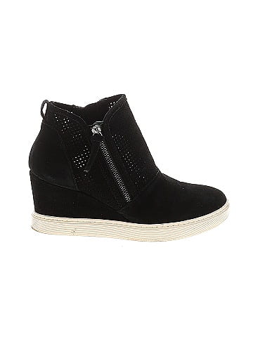 Sofft Sneakers (view 1)