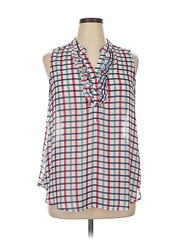 Fun2Fun Sleeveless Blouse (view 1)