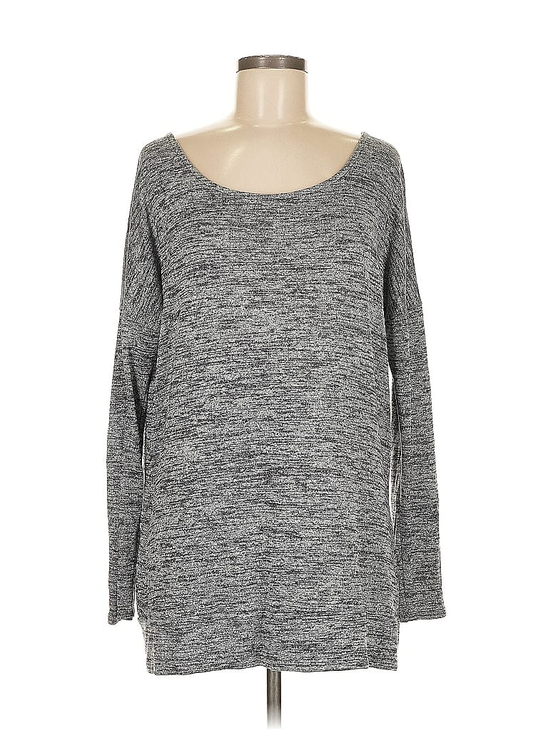 Pre-owned Athleta Long Sleeve T-shirt In Gray