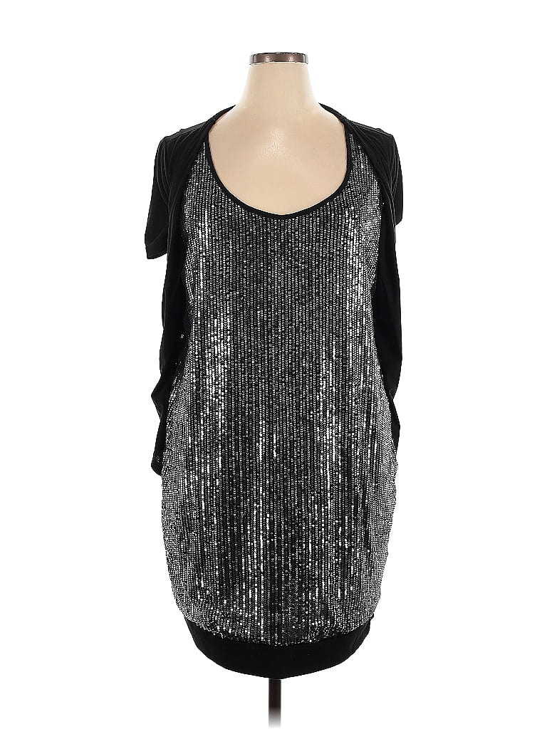 Pre-owned Shein Sleeveless Top Silver Scoop Neck Tops