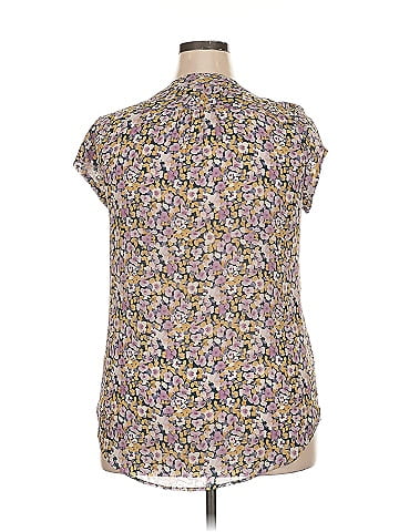 Fun2Fun Short Sleeve Blouse (view 2)